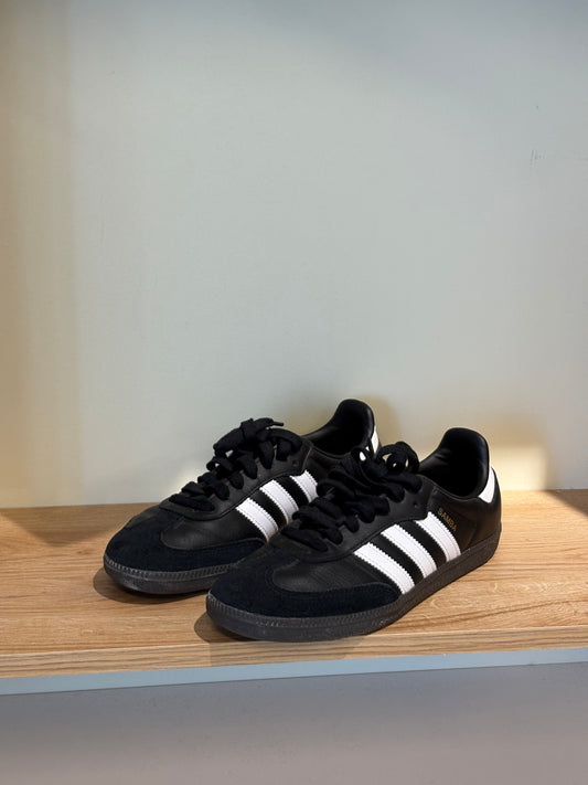 Atlete Adidas Samba