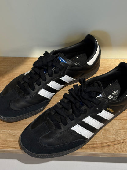 Atlete Adidas Samba