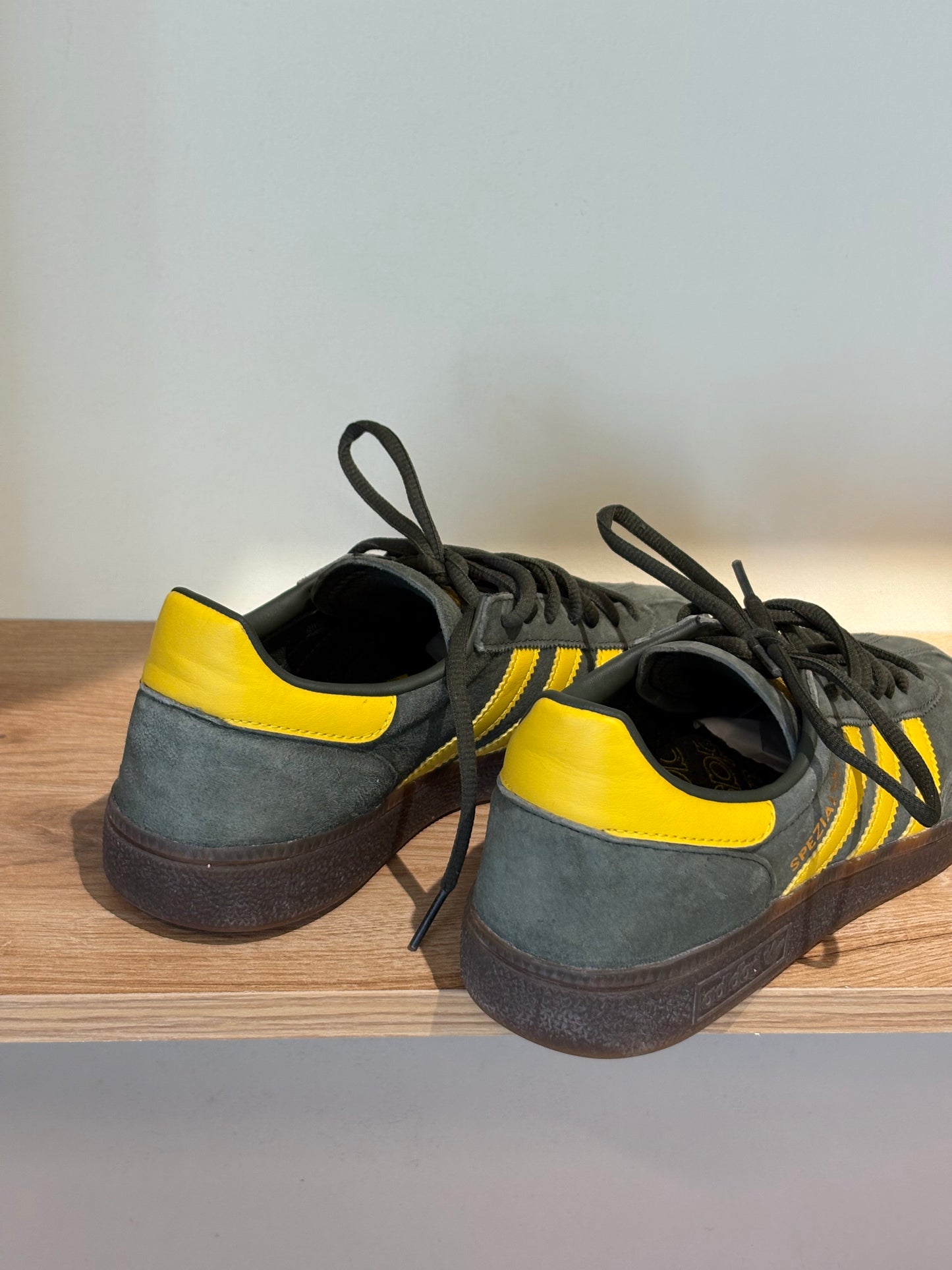 Atlete Adidas Spezial