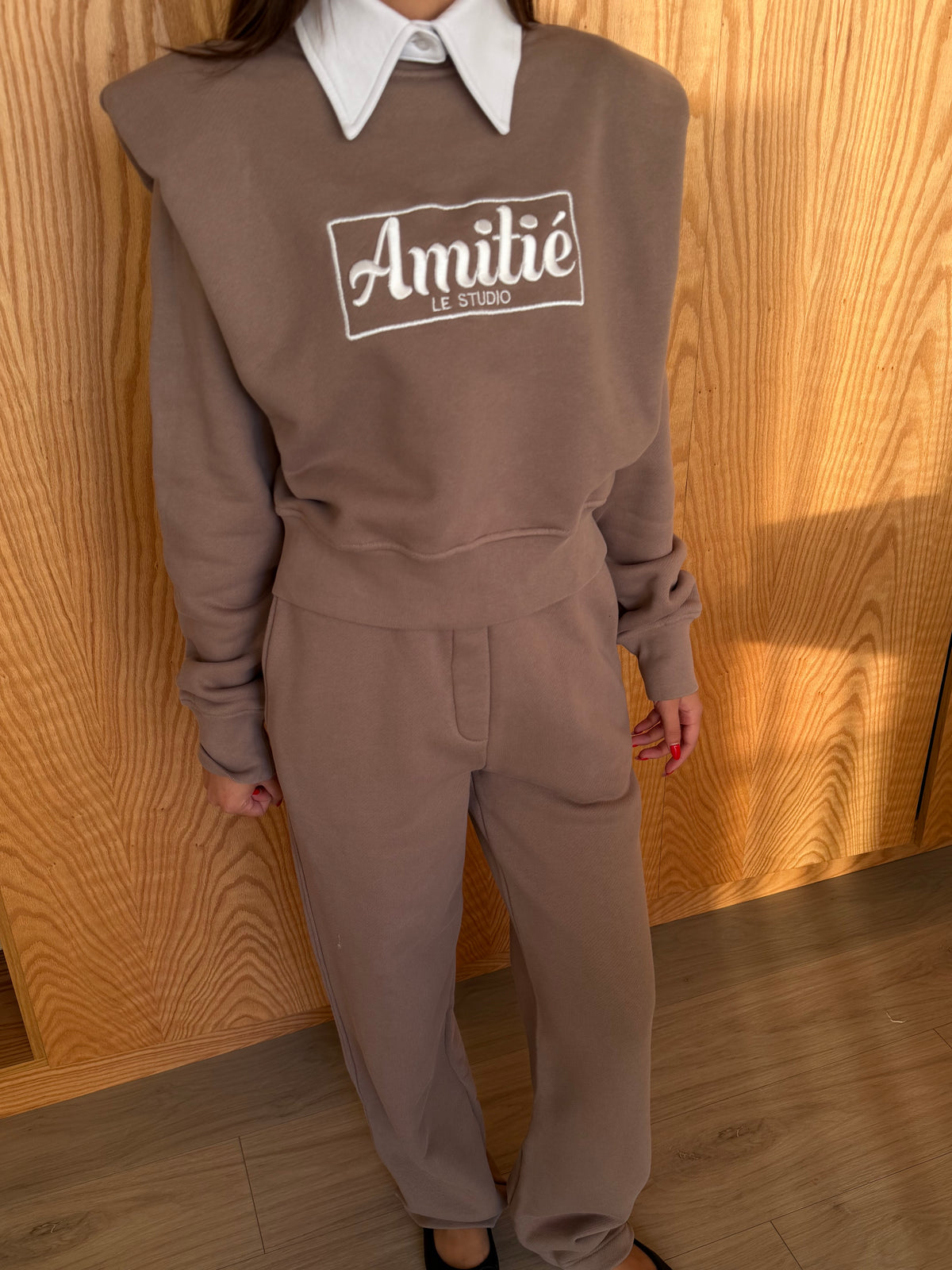 Set Amitie