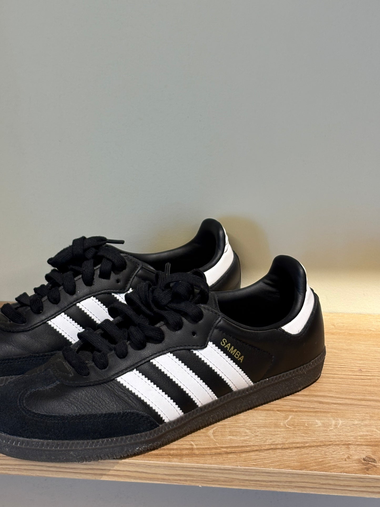 Atlete Adidas Samba